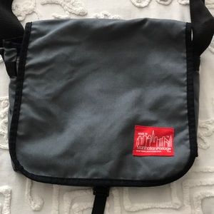 Manhattan Portage crossbody bag